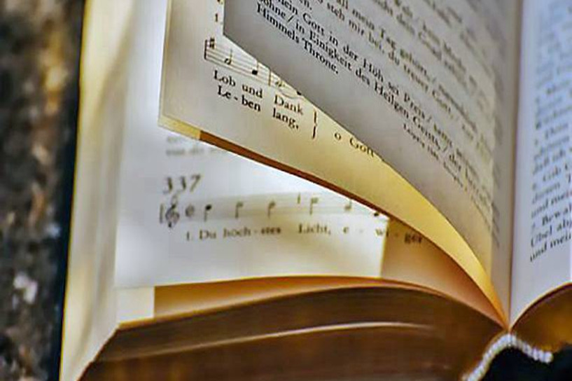 成人大專(zhuān)學(xué)歷怎么自考 多久能拿畢業(yè)證書(shū)